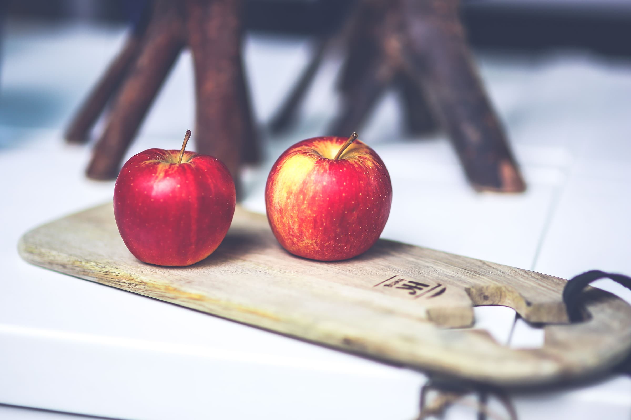 Export of IT services or apples? Position paper on the possibilities of remedying the excessive current account deficit of the Republic of Moldova
