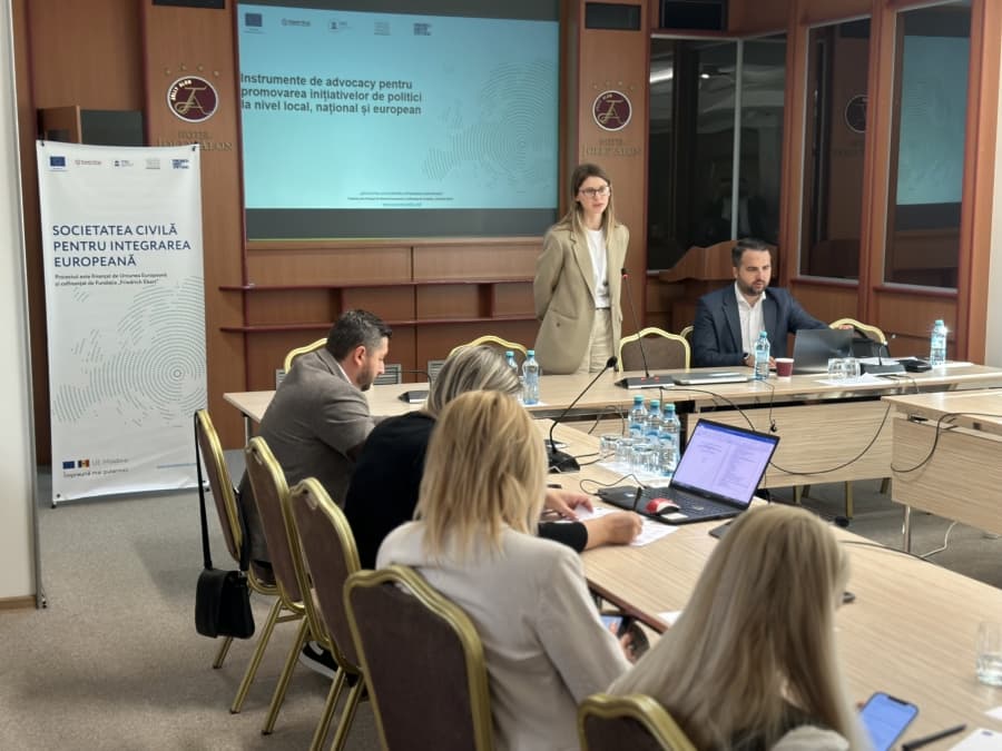 Membrii Platformei Naționale a FSC din PaE, Platformei RM-UE și Grupului Consultativ Intern pentru Comerț și Dezvoltare Durabilă au beneficiat de o serie de instruiri dedicate creșterii și dezvoltării instituționale